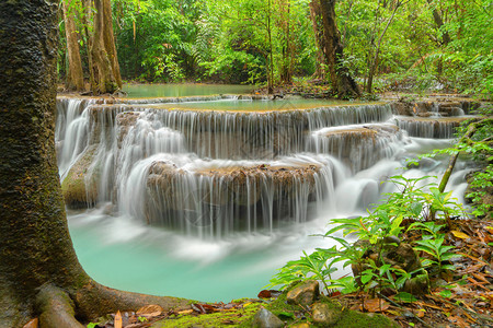 HuayMaeKhaminWaterfallKanchanaburi地区自然景观位于泰国用度假和旅行游景点图片