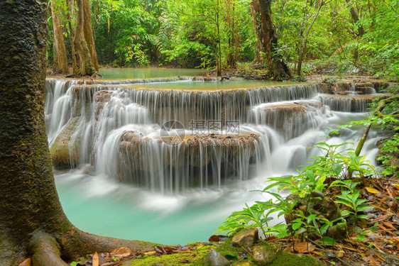 HuayMaeKhaminWaterfallKanchanaburi地区自然景观位于泰国用度假和旅行游景点图片