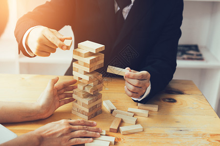 如何构建稳定的四方支付系统