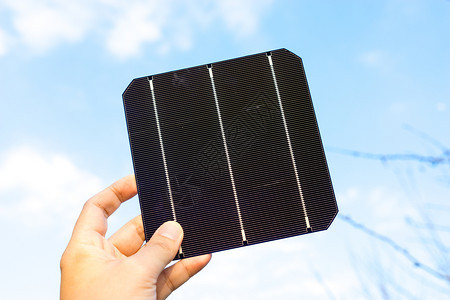 绿色能源手持光伏太阳能电池图片