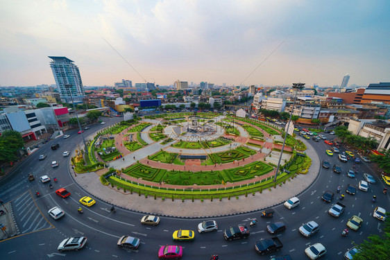 曼谷环形高速公路叉口的空中景观图片