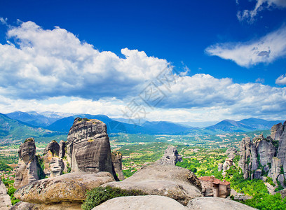 地形地貌希腊Meteora岩石之上的修道院背景