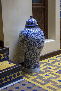 传统装饰摩洛哥花瓶图片