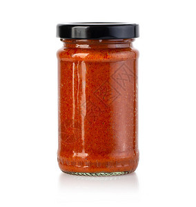 白色背景的番茄酱罐配有剪切路径图片