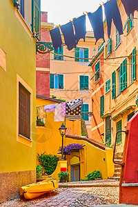 意大利古里亚州热那Boccadasse区旧街图片