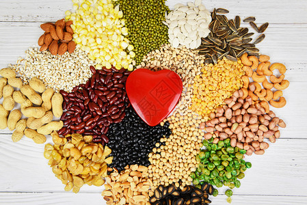 将各种豆子混合种植的天然健康食品豆子农业以作为烹饪原料背景一套不同的整片豆子和种扁和种果多彩红心和图片