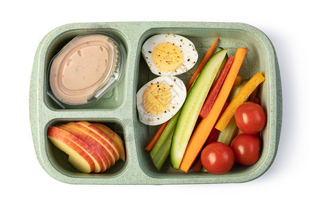 午餐盒有美味食品在白色背景上隔离午餐盒在白色背景上隔离图片