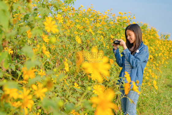 在泰国Lumpang的MaeMoh度假旅行期间图片