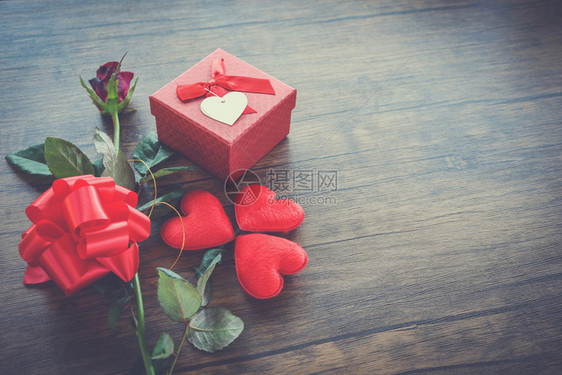 红心情人节玫瑰节图片