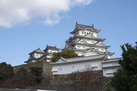 日本兵库县秋季美丽的白色喜木吉城堡是日本最大的访问次数最多的城堡图片