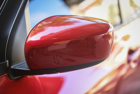 黑色公路车前侧面镜背景