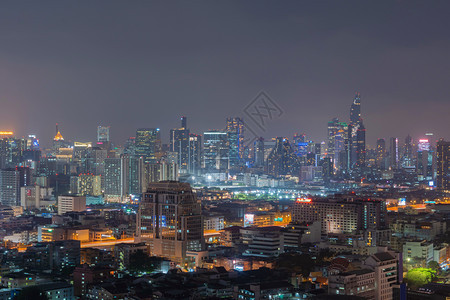 泰国曼谷市金融商业区夜景图片