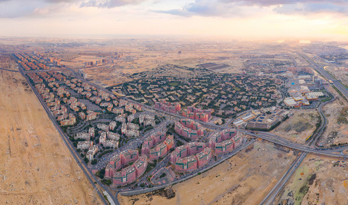 Jumeirah岛阿拉伯联合酋长国迪拜市中心天线或阿拉伯联合酋长国金融区和智能城市的商业区天梯和高楼大图片