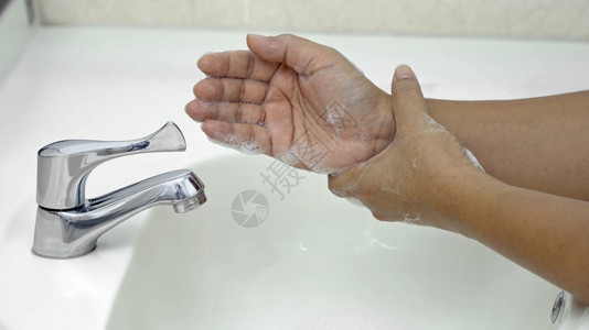 7步洗手第7步擦两个湿洗方式轮流防止冠状新冠19感染图片