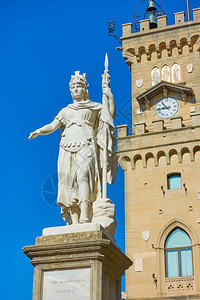 圣马力诺市政厅附近自由女神像图片