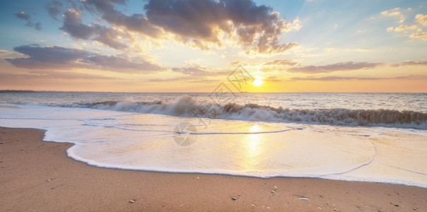 美丽的海滩岸景夏季自然构成图片