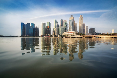 新加坡中央商业区的天空线图片
