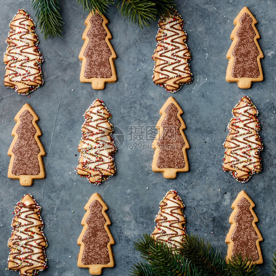 圣诞姜饼干树的形状图片