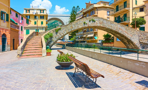 意大利热那亚附近的博格利斯科镇景象图片