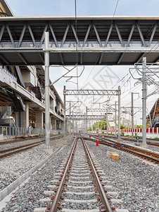 电销平台在城市终点站用电线杆塔和缆进行铁路火车或电培训采用公共