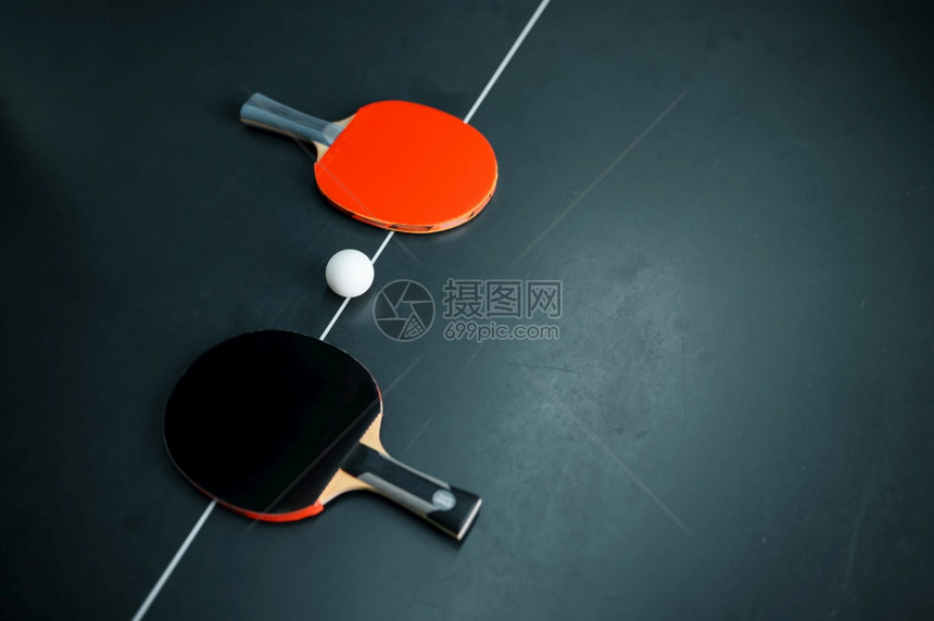 白线高视球无人桌概念室内运动游戏积极健康生活方式乒乓球白线台图片