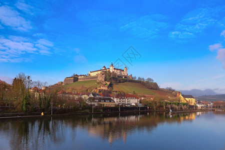 德国巴伐利亚Marienberg堡阳光明媚的日子德国巴伐利亚北巴伐利亚弗朗哥Wurzburg佛朗哥尼亚北巴伐利图片
