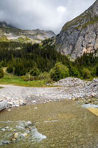 瓦诺伊斯公园阿尔卑斯山谷萨沃伊法属阿尔卑斯山法属阿尔卑斯州瓦诺伊公园山谷图片