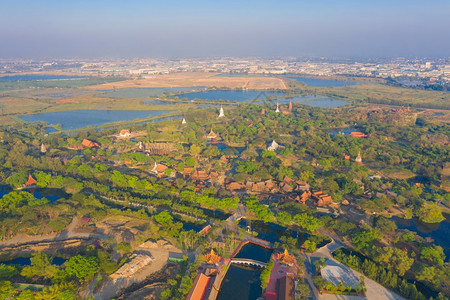 泰国曼谷SamutPrakan省藏湖博物馆公园古代暹罗城的空中顶层景象泰国建筑庙旅游景点标志建筑图片
