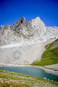 LacLong长湖法国瓦诺伊思家公园法阿尔卑斯山法国瓦诺伊思家公园长湖拉克朗图片