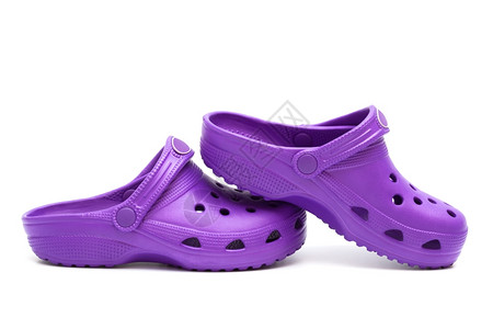 白色底的紫橡胶凉鞋图片
