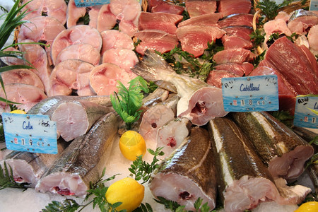 法国普罗旺斯市场鱼类奢侈品图片