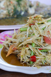 泰国木瓜沙拉或索姆汤图片
