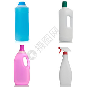 白色背景的各类塑料瓶图片