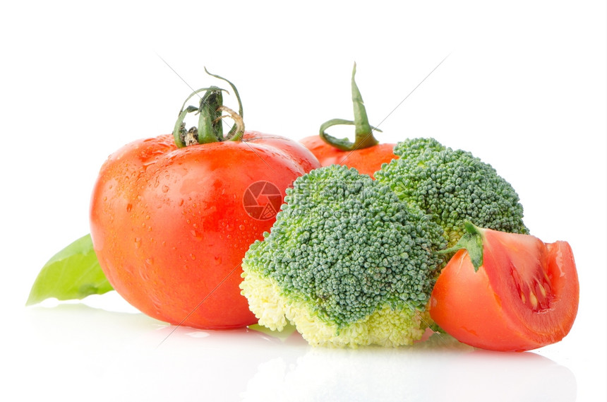 蔬菜仍然活在白色背景中图片
