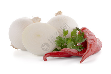 带红辣椒鹦鹉和白底胡椒的地中海蔬菜图片