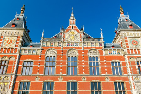 阿姆斯特丹火车站大楼荷兰阿姆斯特丹中央车站美丽的外表图片