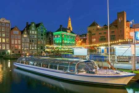 阿姆斯特丹沿运河的夜景光下沿运河的荷兰传统住房法卡迪斯荷兰阿姆特丹图片