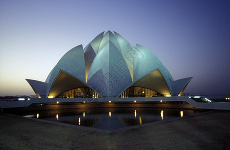 印度新德里市的LotusTempeel图片