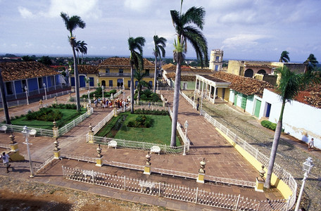 美洲加勒比海中古巴三一村老城市中心图片