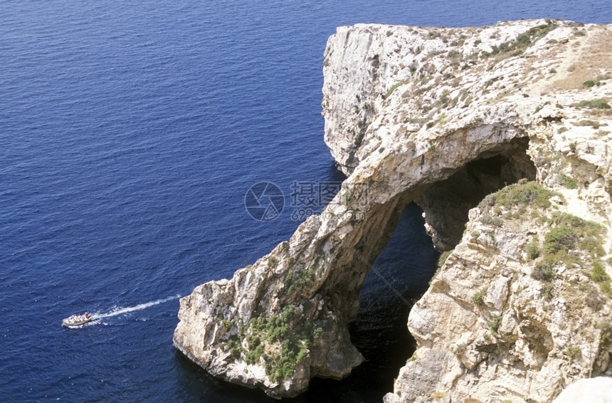 欧洲马耳他东海岸的GharHasan洞穴图片