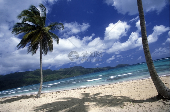 a在拉丁美洲加勒比海的多米尼加萨马纳翁岛的中美洲加勒比海LasTerranas村海滩图片