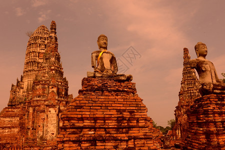 泰国东南亚曼谷北部阿尤塔亚市的WatChaiWattanaram寺庙图片