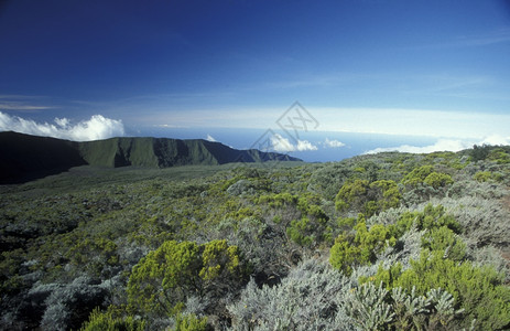 非洲印度洋留尼汪岛四经火山的地貌平原图片