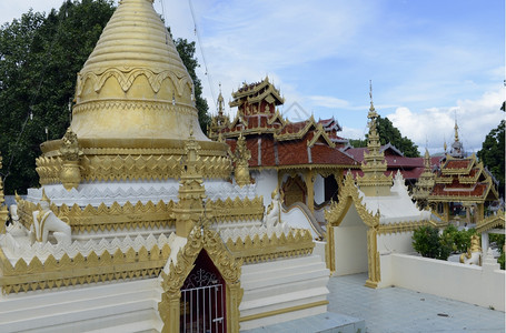东南亚泰国北部梅洪森省梅洪森村的瓦钟康和钟巴生庙亚泰梅洪森图片