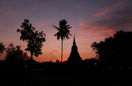 摩诃寺位于泰国素可泰省素可泰历史公园位于泰国曼谷北部东南亚图片