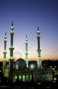 中东部阿勒颇市老城的一座清真寺图片