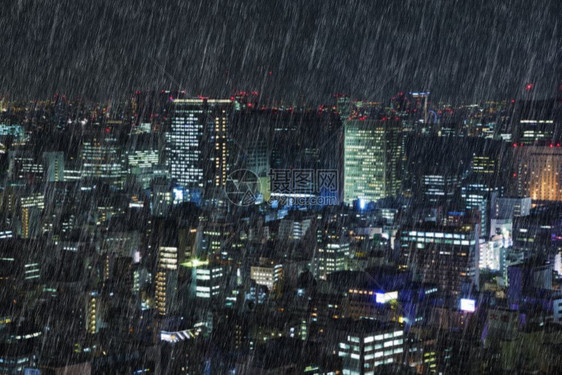 日本东京雨滴图片