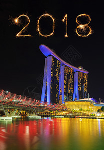 2018年新烟火闪与黑力桥夜幕新加坡城市风景图片
