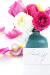 花朵瓶和卡片的朵高清图片