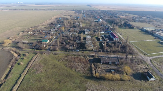 俄罗斯克拉诺达尔伊地区ElitnyyKrasnoarmeyskiy村在10米高空飞行废墟和被遗忘俄罗斯克拉诺达尔Krasnoar图片